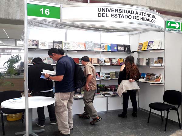 Presencia del Fondo Editorial UAEH en la Feria del Libro Universitario UAM-I 2018