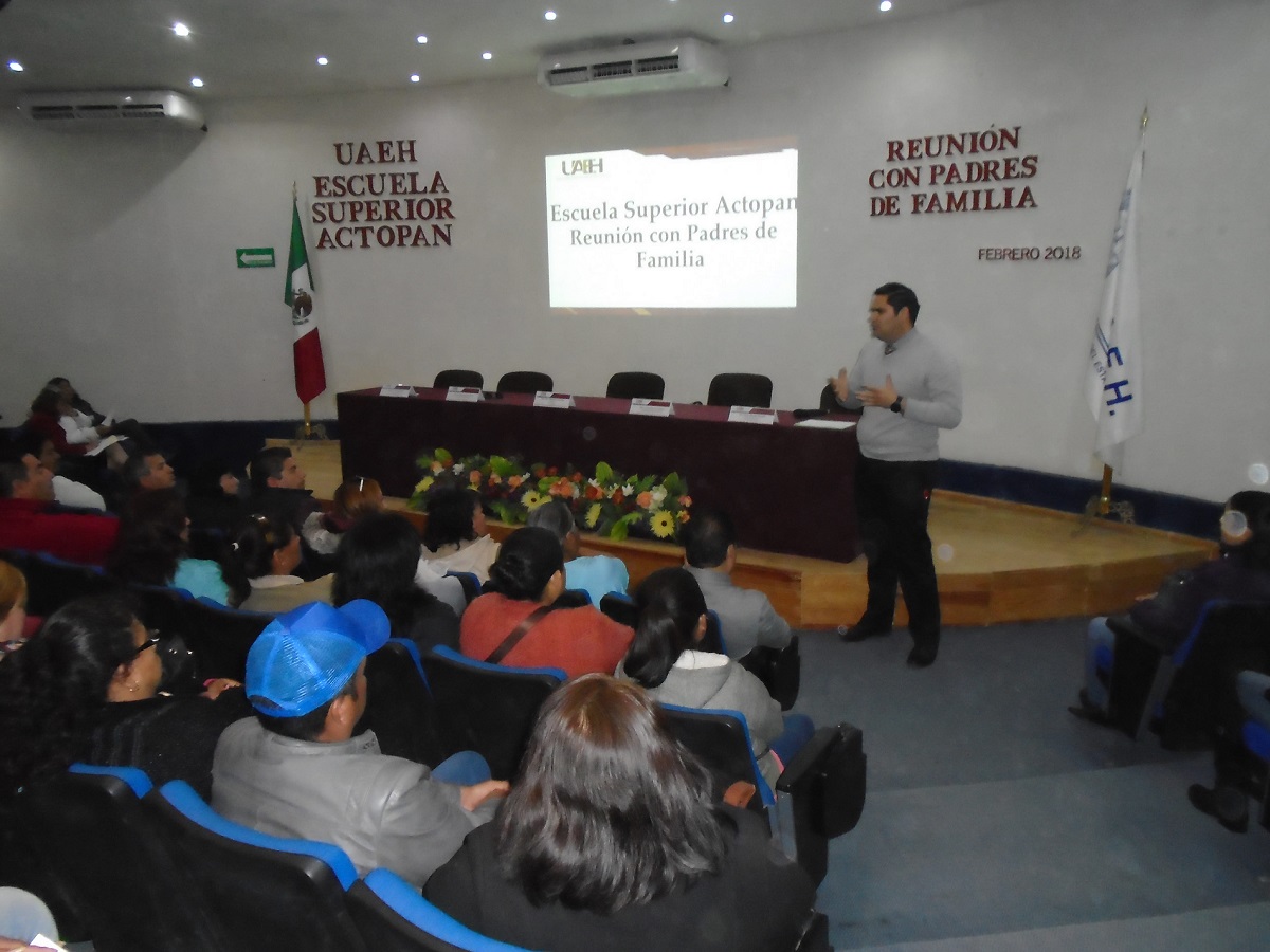 Reunión con Padres de Familia