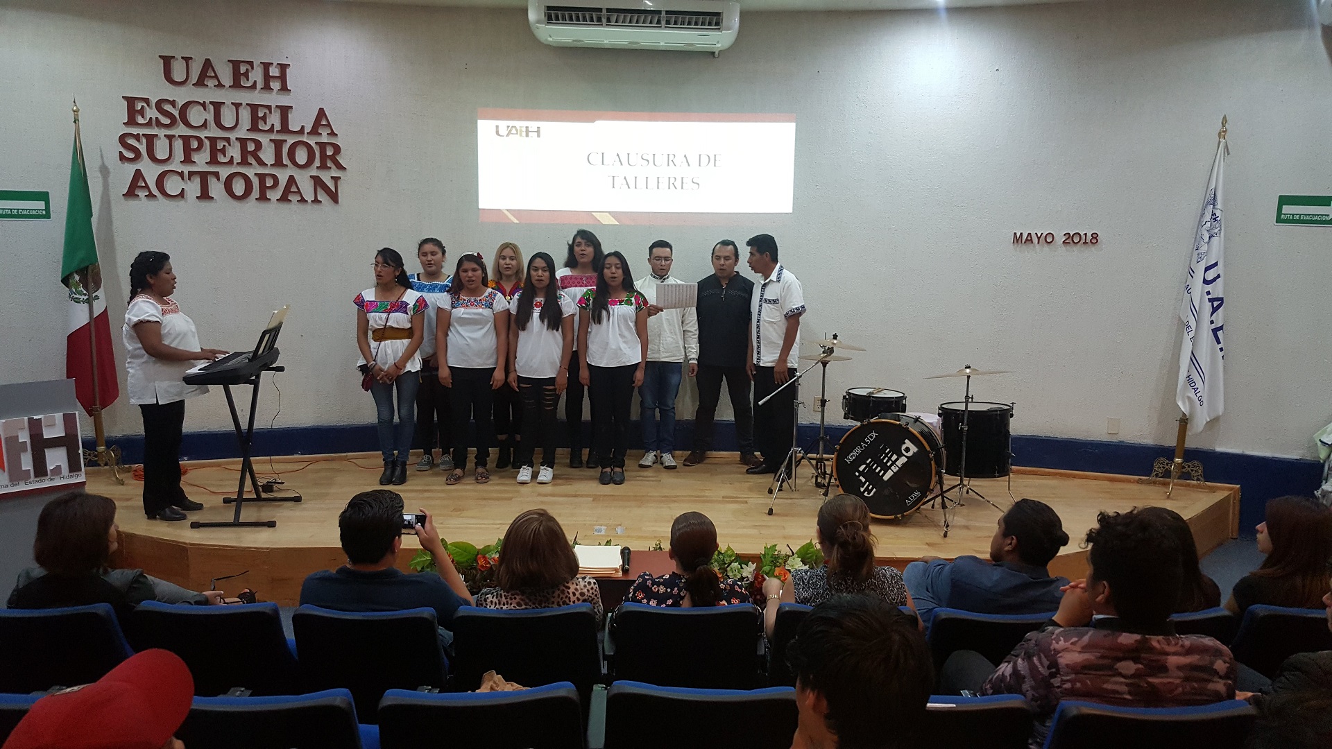 Concurso de poesía