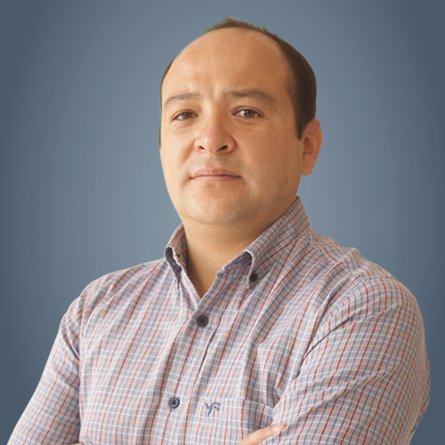 Dr. Carlos Cuvas Castillo