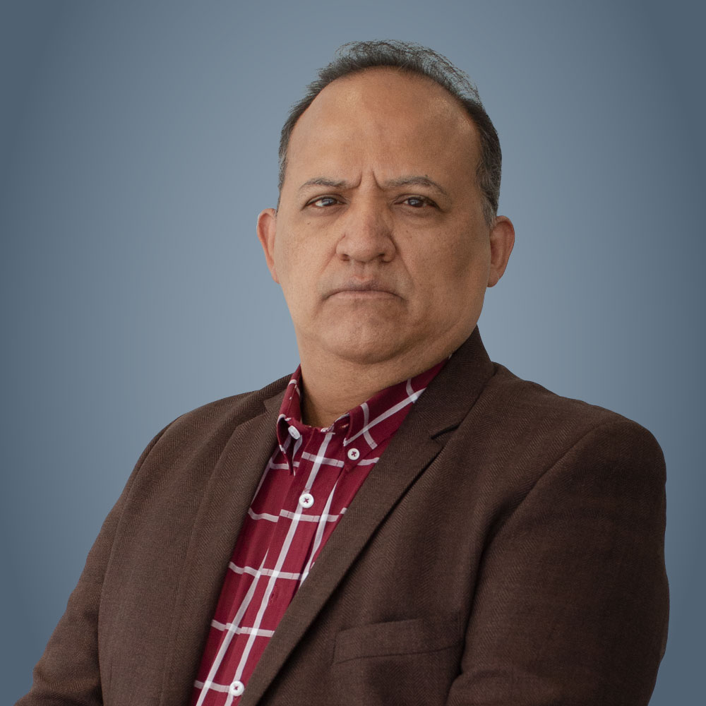 Dr. Tirso Javier Hernández Gracia