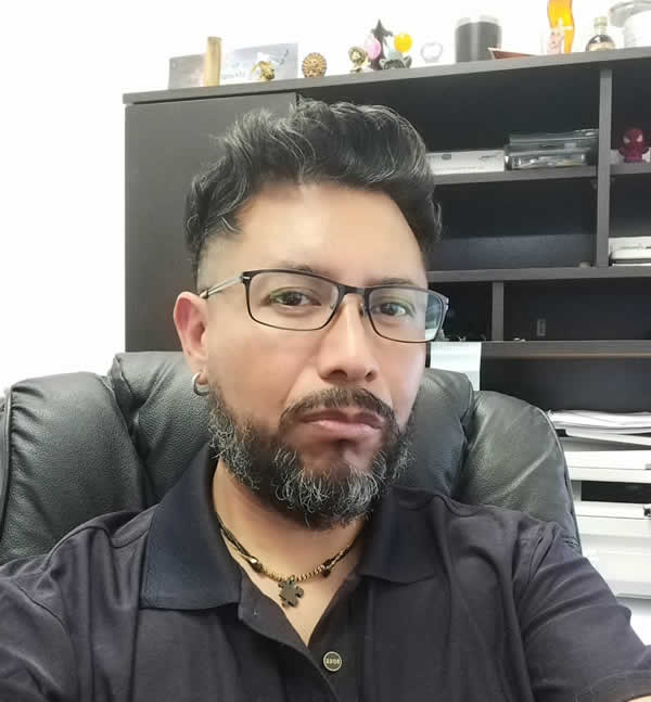 Dr. Raúl Villafuerte Segura