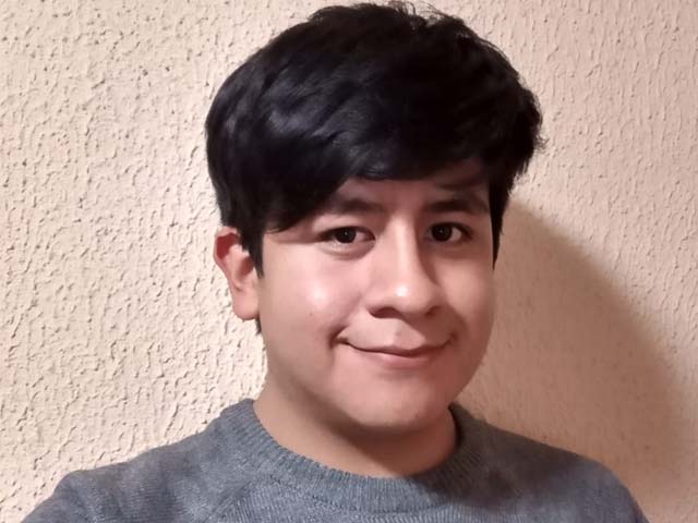 DANIEL M. FARFÁN