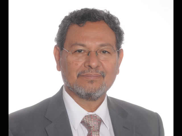 ÉLMER MENDOZA FUL 35