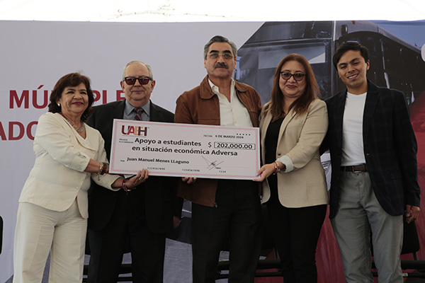 La gestión eficiente fortalece la formación del estudiantado Garza 2