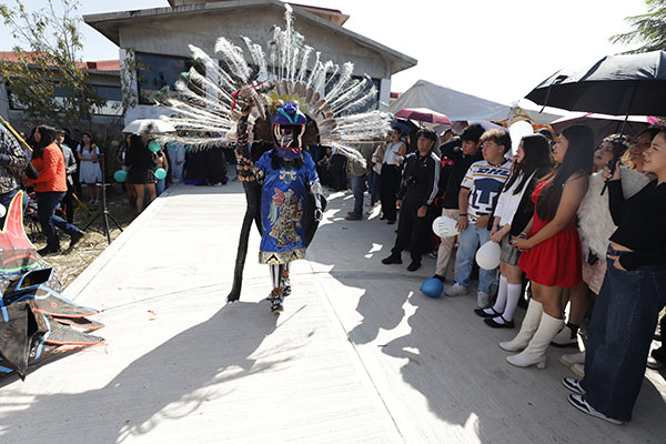 Arte de altura: cuando los gigantes conquistaron lo circense G8