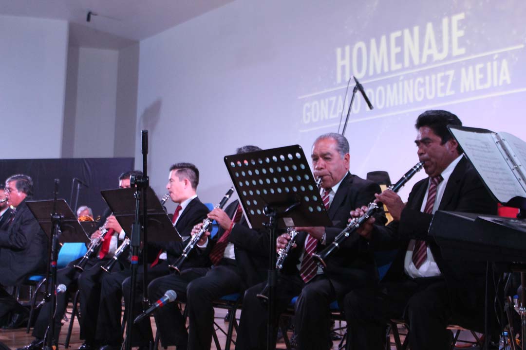 Homenaje a la memoria de Gonzalo Domínguez Mejía