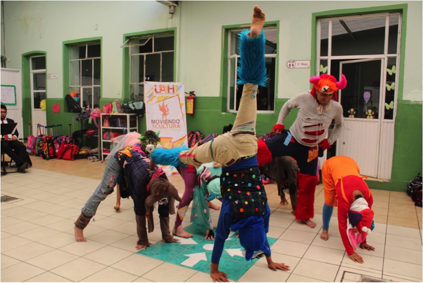 Teatro en familia en espacios universitarios
